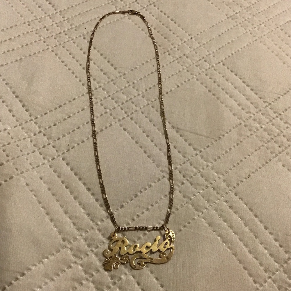 Gold Name Necklace .14K Cadena 10K.   
 
Rocio Name